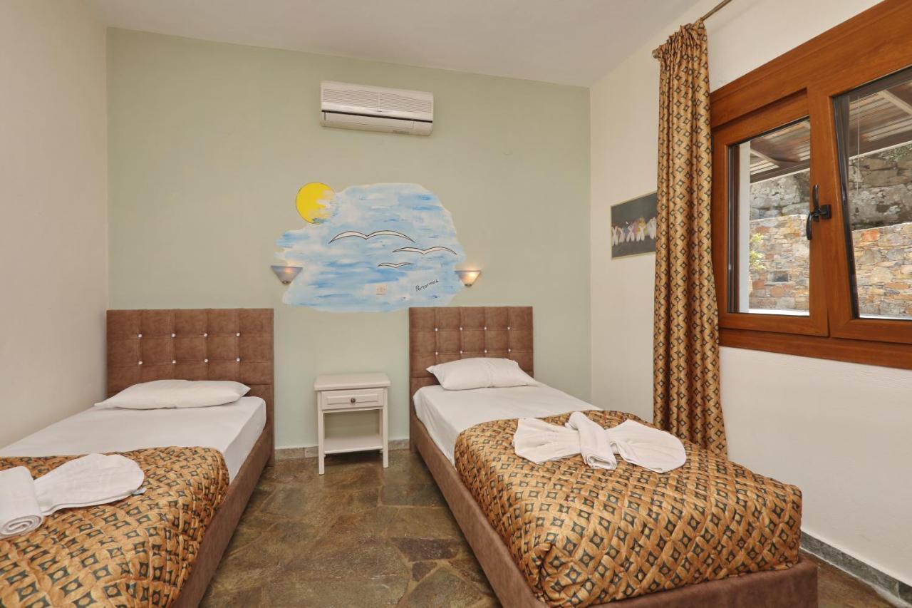 Niki Apartments Panormos  エクステリア 写真