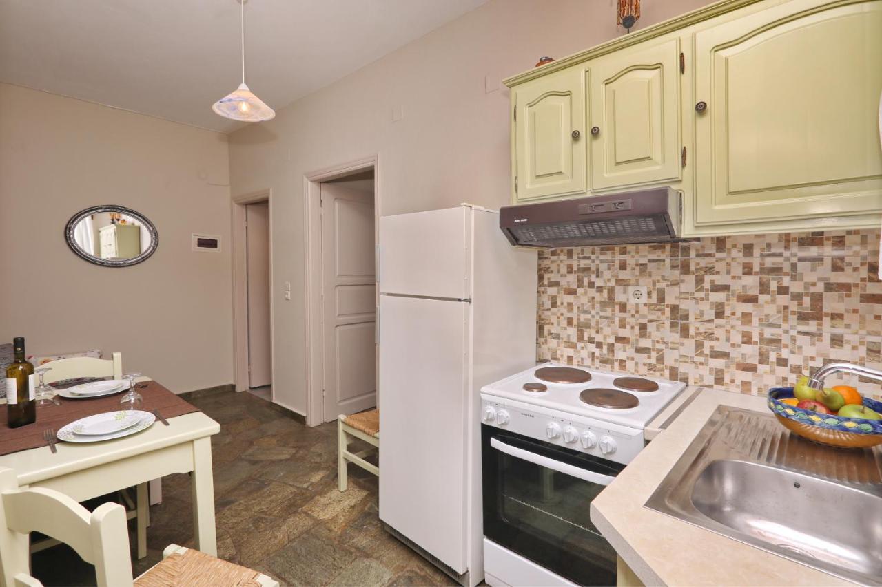 Niki Apartments Panormos  エクステリア 写真