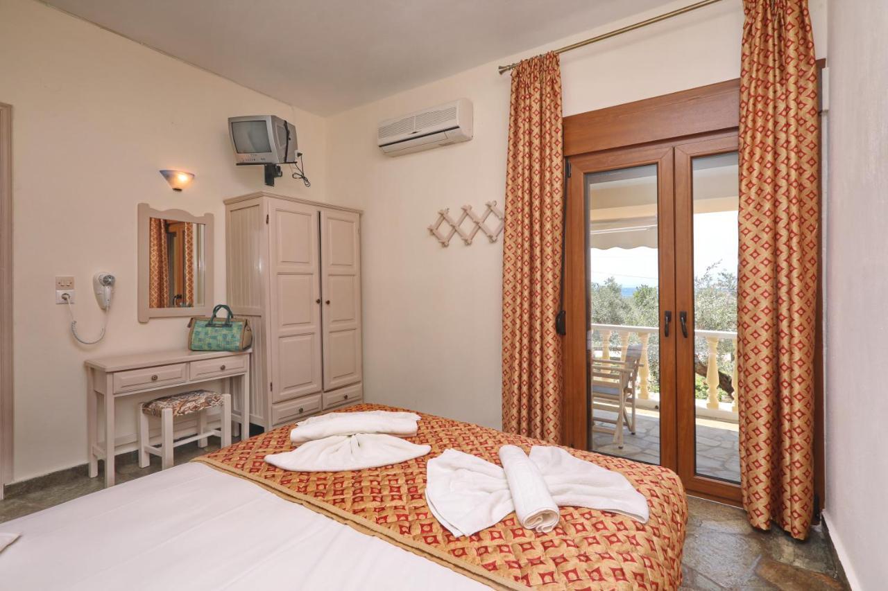 Niki Apartments Panormos  エクステリア 写真