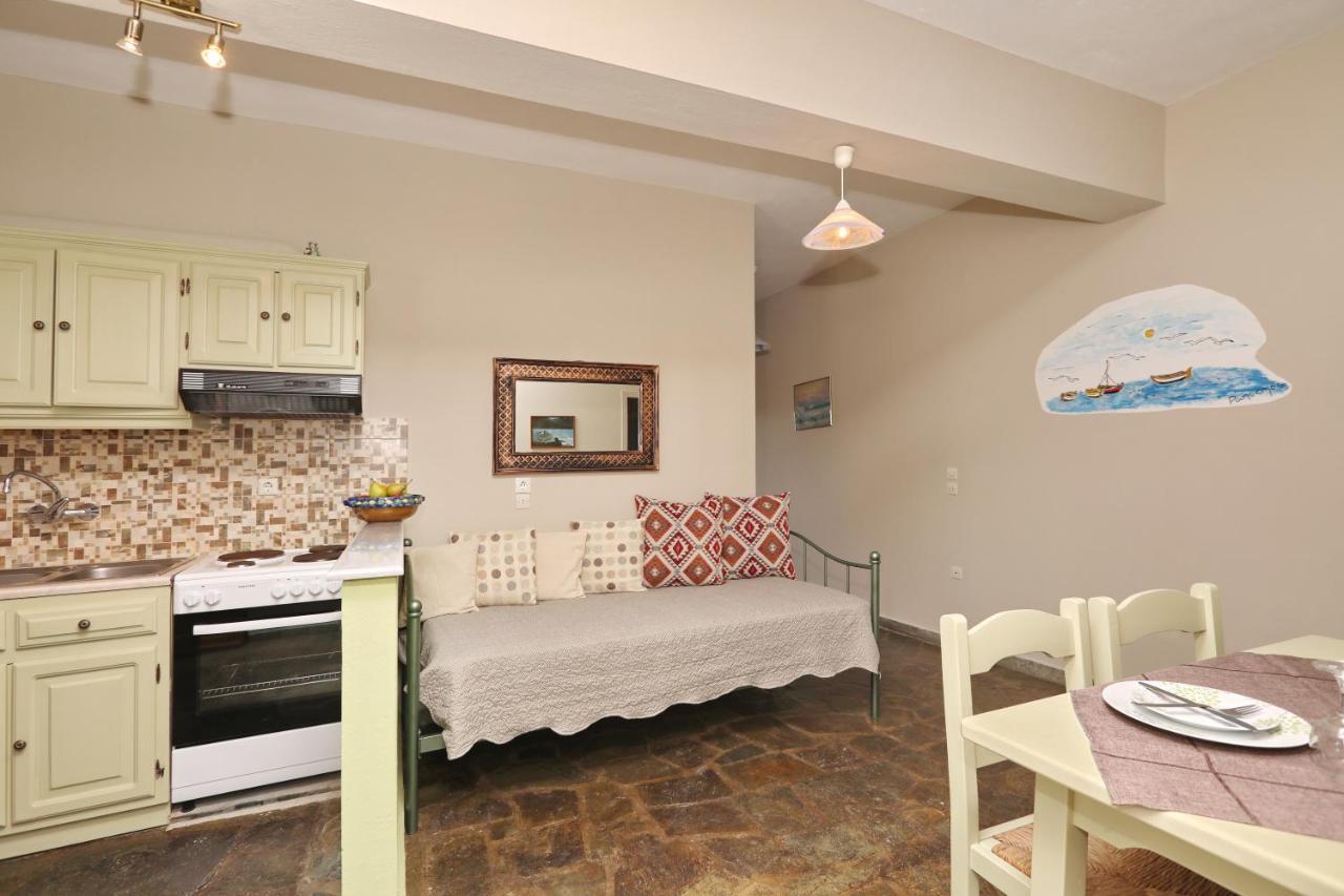 Niki Apartments Panormos  エクステリア 写真